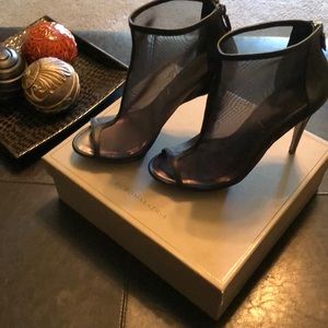 🖤Must Go! Sexy mesh black booties!🔥🔥